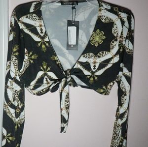 Boohoo Petite Chain Print Top!